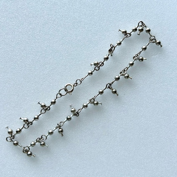 Vintage Silver Dangling Mini Bead and Clear Seed Bead Chain Anklet Bracelet 9” - Picture 3 of 5